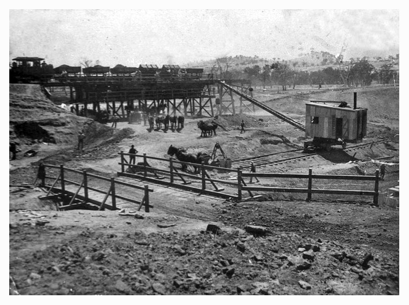 1920 Hume Weir beginning construction-03