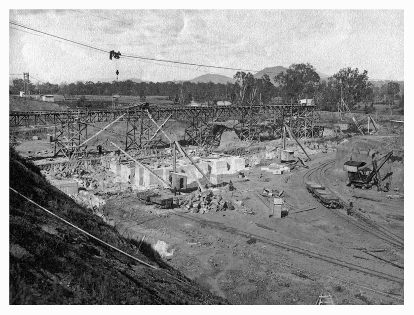 1924 Hume Weir early stage of spillway construction